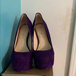 Jessica Simpson pumps